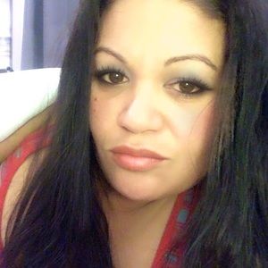 Meet your Posher, Carolyn